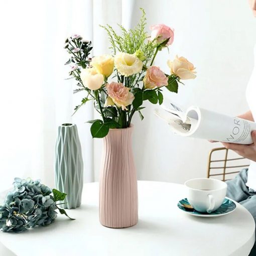 Modern Nordic Flower Vase - Image 3