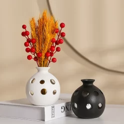 Ceramic Mini Bud Hollow Vase - Image 5