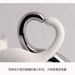 Heart-Shaped Cat Ornaments - Image 4