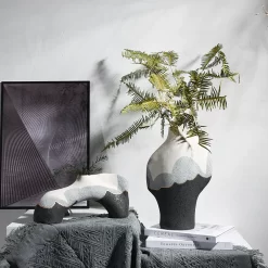 Modern Simple Ceramic Vase - Image 2