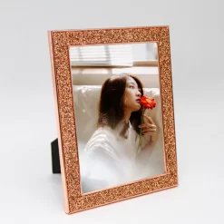 Creative Flash Drill Metal Picture Frame - Image 5