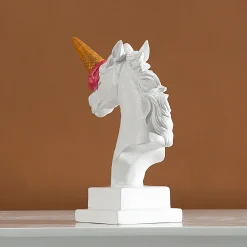 European Ice Cream Smashing Horse Head - Image 4