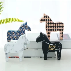 Wooden Horse Figurine Cute - Image 2