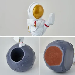 Astronaut Book End Ornament Nordic - Image 6