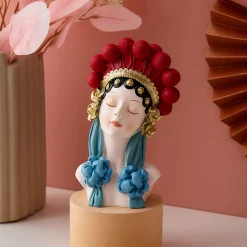 Peking Opera Beautiful Figurine - Image 3